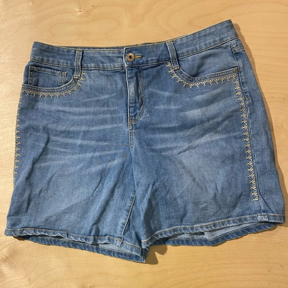 St. John's Bay Light Blue Jean Shorts with Stitch Detail 14 (OS)